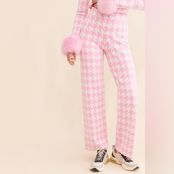 Show Me Your MuMu Pink Houndstooth Wide Leg Pants - Picture 3 of 8